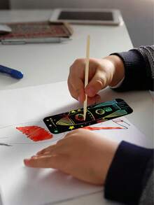 120 piezas Marcadores de libros, etiquetas de regalo, recuerdos de fiesta, set de actividades para el aula en estilo arcoíris, incluyendo arcoíris de arte para raspar, recuerdos de fiesta, manualidades de arte para raspar para adultos - Marcapáginas de papel para rascar hechos a mano - Ver 3