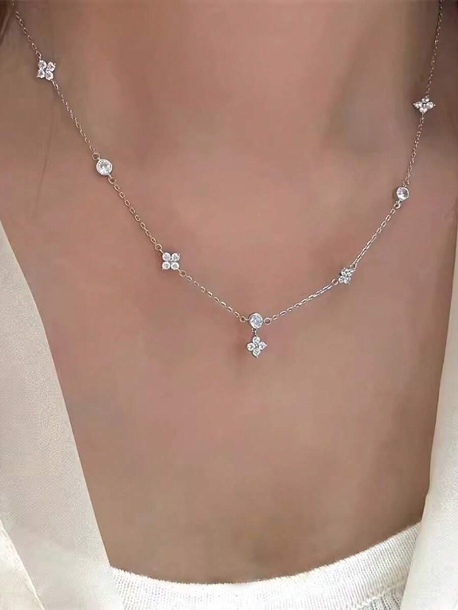 1件优雅幸运四叶草流苏项链,镶嵌立方氧化锆,锁骨链项链,女士配饰礼品 - 銀色 - 查看 1