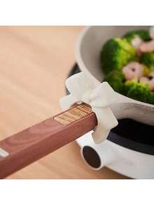 1个创意简约蝴蝶造型硅胶隔热垫，防溢防烫勺托，实用厨房用品，适合新年、情人节、母亲节、毕业季、开学季等场合。 - 彩色 - 查看 7