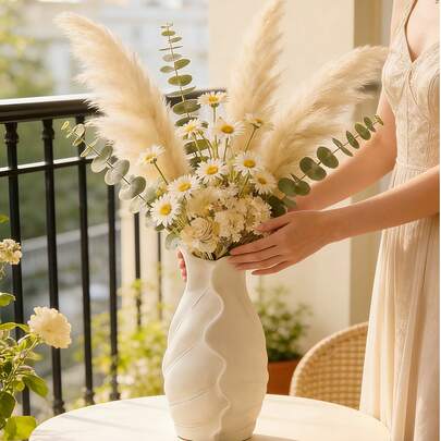 Bình hoa nhựa trang nhã - Bình đựng nước hình lá sen, thích hợp trang trí nhà bếp và phòng khách, phong cách tối giản, hiện đại, màu be trung tính, thẩm mỹ, tạo không gian ấm cúng cho nhà bếp.