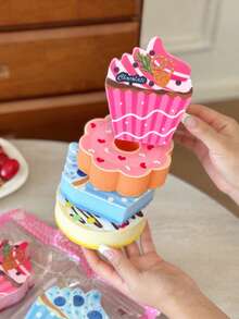 2/4片装 - 甜点造型海绵橡皮擦 | 采用三种材质制成，可产生丰富、柔软、细腻的泡沫；吸水性强，快干易清洗 | 创意造型，时尚设计。一款兼具美观与实用性的海绵橡皮擦。 - 甜點海綿擦 - 查看 9