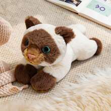 26厘米/10.23英寸卧姿猫毛绒玩具，柔软蓬松，金丝虎斑/暹罗/三花猫款式，逼真猫咪毛绒玩具，生日和节日礼物，男孩女孩收藏玩具，万圣节和圣诞节礼物，儿童节礼物 - 彩色 - 查看 16