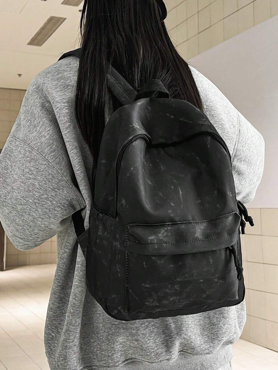 新款时尚简约休闲背包，大容量，适合高中生和大学生使用