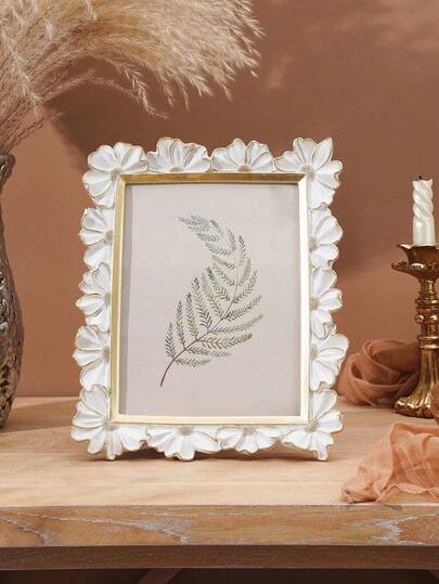 1pc Vintage Floral Picture Frame For Home Decor - Elegant White Flower Design With Gold Trim, Ideal For Displaying Photos, Art Prints Or Botanical Art On Living Room Shelves, Bedroom Vanities Or Office Desks. A Stylish Home Accent To Add Charm To Your Space, Perfect For Gallery Wall Decor Or Personal Gifting.