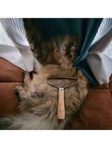 1 Pack Gentle Pet Hair Removal Brush For Cats And Dogs, Effectively Removes Pet Hair, Sofa Carpet Bed Hair Scraper, Removes Clothing Hair - Multicolor - View 7