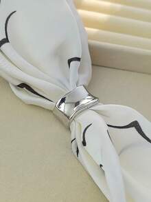 1 chiếc kẹp khăn hình thánh giá rỗng mạ vàng/bạc, chất liệu trơn, đa năng dùng để kẹp khăn choàng, khăn quàng cổ hoặc làm phụ kiện cài áo. - Khóa bạc hình học - Xem 4