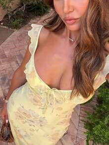 ALA 女士夏季奶油黄性感 Y2K 印花 V 领网纱荷叶边宽肩带修身鱼尾连衣裙，适合复活节派对、夏季假期、海岛度假、婚礼宾客、节日、派对、海滩等场合。 - Butter Yellow - 查看 2