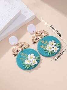 一对手工制作的软陶彩色3D花卉图案自然主义耳环，时尚独特，适合派对、日常佩戴和作为礼物。 - 孔綠 - 查看 4