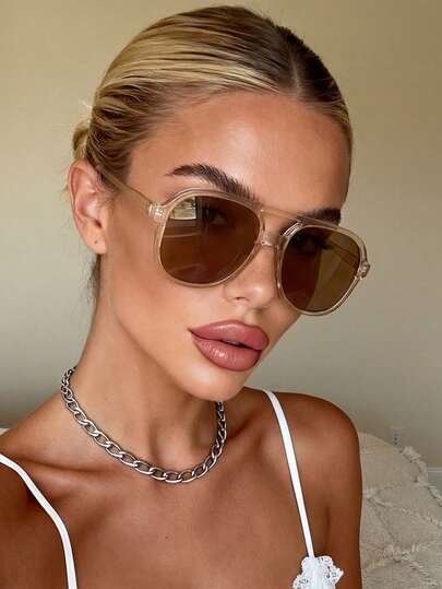 1 Pair Pilot Style Champagne Classic Fashion Glasses, Suitable For Outdoor Sports, Beach Vacation, Women's Beach Accessories, Basic Style Matching Sweaters, Jeans, Sweatpants, Hoodies, Jackets, Dresses, Long Sleeve Shirts