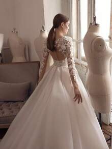 Elegant Illusion Long Sleeve Lace Appliqué Tulle Ballgown Wedding Dress With Open Back & Lace Train, Wedding Dresses For Bride, Elegant And Comfortable, Includes Plus Sizes, Bridal Gown, Formal Dresses For Women, Suitable For Wedding, Party, After-Party Dress, Cocktail Party, Bride, Party Dress, Formal Occasions, Dinner Dress, Prom Dress, Birthday Party, Celebration, Gala, Festival, Ceremony, Graduation, Homecoming Dress, Vacation, White - 白色 - 查看 2