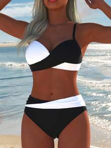 Midsummer  Women Fashion Two-Piece Cross Bikini Set Swimsuit, 2026 New Arrival Women Swimwear Beach Suit, Summer Beach Seaside Vacation Holiday Festival Travel Sexy Luxury Fashion Simple Classic Modern Elegant Exquisite Two-Piece Bikini Set Hot Selling - 白色 - 查看 2