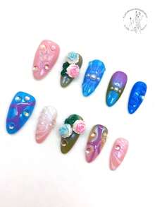 10 Stück handgemachte Nail Art Aufkleber, 25mm mandelförmig, rosa matt, blau matt, avocadogrün matt, dekoriert mit erhabenen Rosenblüten, erhabenen Linien, handbemalten Linien und transparenten Strass. Süße Nail Decals geeignet für Alltag, Urlaub, Party, Aufführungen und andere Anlässe Aufklebe-Nägel - Verschiedenfarbig - Übersicht 3