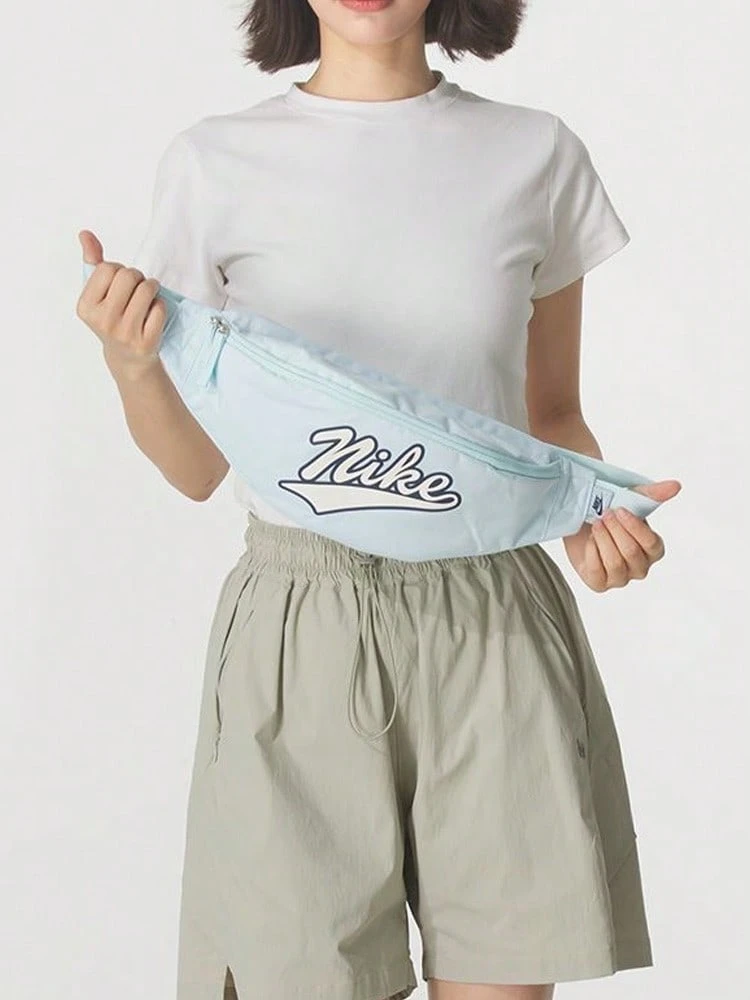 Nike 單肩斜背包 男女同款情侶款 淺藍色 - 淺藍色 - 查看 1