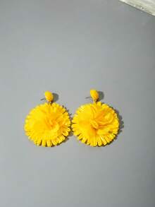 imoli 1 Pair Summer Beach Vacation Style Polyester Flower & Raffia Tassel Dangle Earrings, Suitable For Women's Beach Party & Gathering Jewelry Gift - 31527-ear-yel-eP - View 3