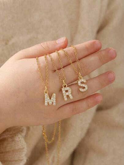 1pc Simple Exquisite Gold Copper Inlaid Zirconia 26 Letter Pendant Necklace Jewelry Accessories Gifts For Family Classmates Souvenirs Decorative Accessories Daily Travel Outfits