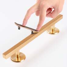 1 pieza Riel de aluminio dorado cuadrado de 25 cm, resistente al desgaste y duradero, con diseño antideslizante, adecuado para trucos profesionales de fingerboard, ideal para entrenamiento de fingerboard y actuaciones callejeras - Dorado - Ver 6