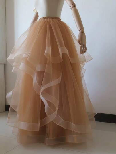 1件女士长款薄纱裙，高腰蓬蓬裙，轻盈雪纺新娘裙，适合拍摄、走秀等场合