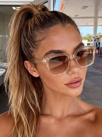 1 paar unisex vierkante transparante chique modebrillen, volledig montuur, multifunctionele gepersonaliseerde Y2K-brillen, geschikt voor vakantie, reizen, strand, feestjes, autorijden, vissen, verjaardagscadeau, dagelijks gebruik