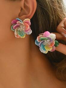 1 par de pendientes florales acrílicos minimalistas y lindos para mujeres (color de pétalo aleatorio) - Multicolor - Ver 2