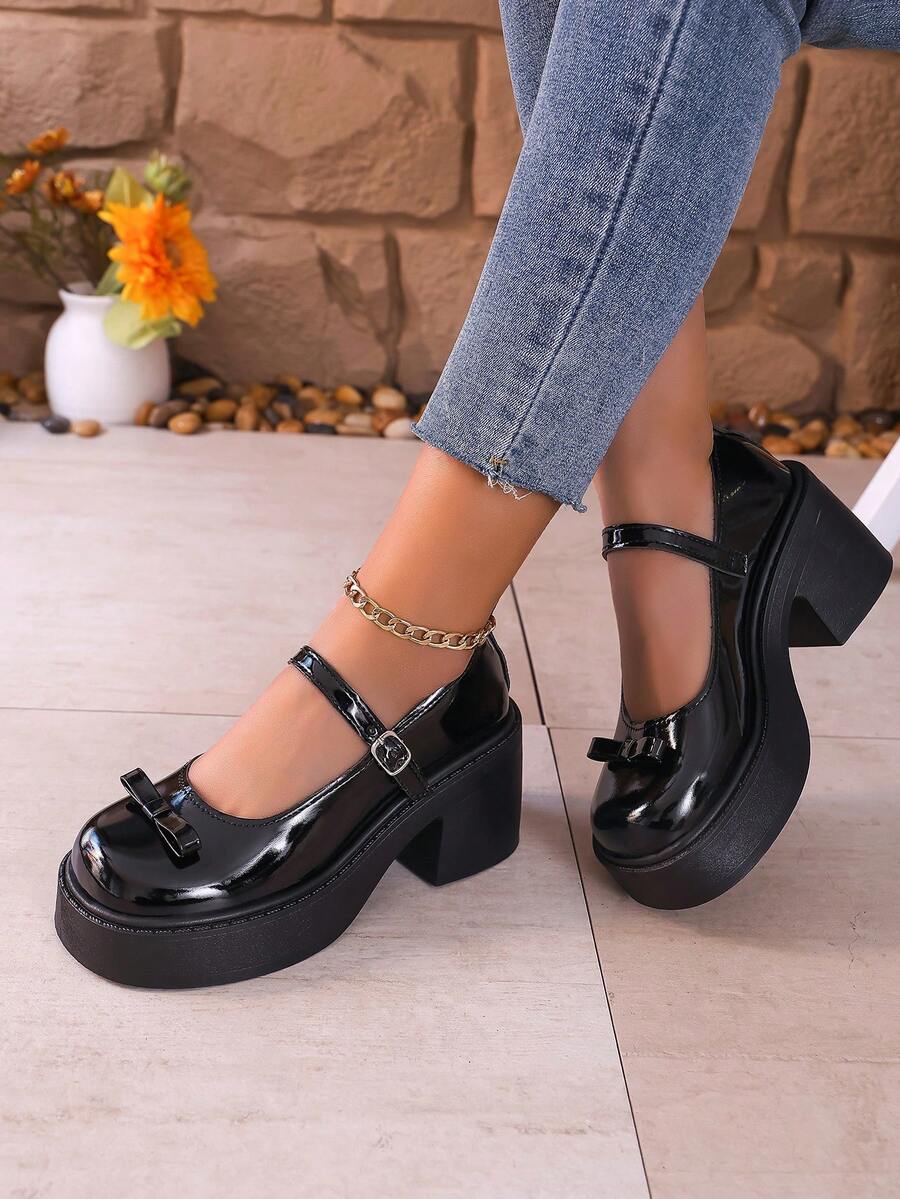 新款时尚女士高跟鞋，适合户外穿着、派对和生日庆典，百搭亮面高跟鞋