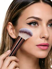 两支装双头粉底/散粉刷套装 - 柔软合成刷毛，铝制手柄，多功能面部彩妆工具，适用于液体/膏状粉底、腮红、修容粉和定妆粉 - 棕色 - 查看 3