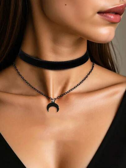1 chiếc vòng cổ mặt dây chuyền hình trăng khuyết hai lớp màu đen phong cách Gothic Retro Punk dành cho nữ