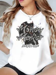 Motivo que celebra la fuerza femenina y la libertad creativa con letras metálicas y toques de color que irradian confianza poder e independencia camiseta de mujer casual moderna 220g - Blanco - Ver 1