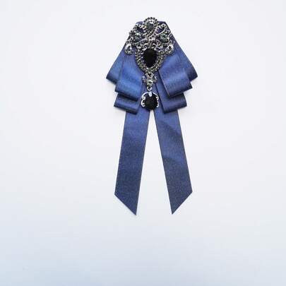 1 chiếc nơ đeo cổ bằng polyester, kiểu dáng thường ngày, phù hợp cho mọi mùa.