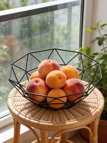 Lotus Leaf Shaped Iron Art European Style Fruit Plate, High-End Living Room Coffee Table Household Fruit Basket, Snack Plate, Fruit Dish - Black - View 4