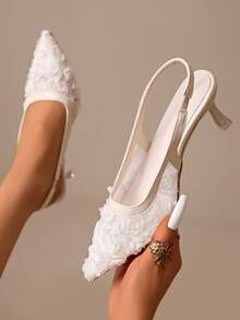 白色花卉网纱高跟鞋，时尚蕾丝网纱细高跟鞋，仙女风夏季新款尖头露跟凉鞋，性感猫跟鞋，适合搭配连衣裙和旗袍 - 白色 - 查看 3