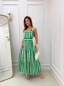 15 Striped All-Over Print Ruched Fabric Ruffle Hem Wedding Dresses - Green - View 1
