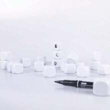 10个DIY塑料骰子套装，适用于艺术和手工制作 - 未上色的空白骰子可用于绘画、棋盘游戏派对、数学学习、学校项目和有趣的艺术用品，适合D&D、RPG、棋盘游戏爱好者和独特的配件，是送给朋友和家人的绝佳礼物！ - 彩色 - 查看 8