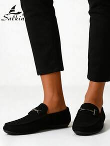 经典男士莫卡辛鞋，奢华麂皮乐福鞋，柔软皮革商务休闲鞋，适合日常办公、派对、婚礼、正式场合、浪漫晚餐、节日礼物、休闲校园穿着以及学院风穿搭。建议选大一码。 - 黑色 - 查看 12