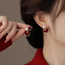 1 Pair Cute Pony Stud Earrings, Featuring An Adorable Pony Design In Soft , Creating A Sweet And Playful Look Perfect For Adding A Fun Touch To Everyday Outfits - Red - View 1