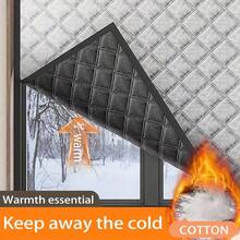 Rèm cửa cách nhiệt dày dặn, tự dính, dùng cho mùa đông, chắn gió và giữ ấm cho nhà ở. Được làm từ chất liệu cotton chần bông dày dặn với nhiều lớp cách nhiệt, rèm cửa này giúp ngăn chặn hiệu quả luồng khí lạnh, gió lùa và thất thoát nhiệt vào mùa đông, giữ cho căn phòng của bạn ấm áp và dễ chịu đồng thời giảm chi phí sưởi ấm và tiết kiệm năng lượng. - Màn chắn nhiệt màu bạc - Xem 1