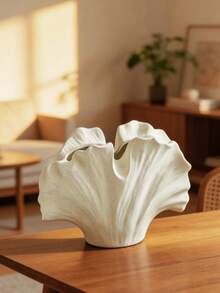 1pc French Retro Leaf Resin Vase, Suitable For Living Room And Tabletop Decor - Ginkgo Leaves - View 4