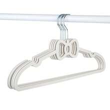 10pcs Pink Butterfly Shaped Plastic Hangers, Creative Student Dorm Clothes Drying Rack, Cute Non-Slip Clothing Hanger - Multicolor - View 5