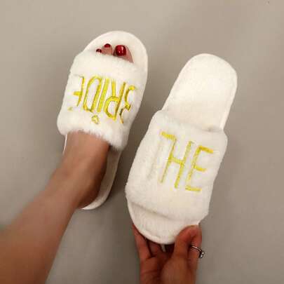 金线刺绣“新娘”字样新娘拖鞋，白色伴娘拖鞋，新娘母亲礼物，单身派对礼物，婚礼订婚礼物，新娘和伴娘婚礼拖鞋