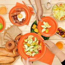 7英寸+9英寸豪华橙色圆形纸盘套装，适用于婚礼甜点和主菜、生日派对蛋糕、周年纪念宴会、商务茶歇、节日聚会、西式牛排和意面、下午茶点心等场合，优雅的橙色纹理餐具。 - 橘色 - 查看 6