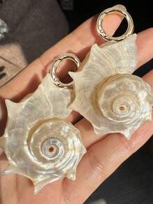 Asymmetric Natural Seashell Keychain, Exquisite Ocean Style Shell Bag Charm, Bag Accessory, Beach, Summer, Fashionable Exaggerated Women's Natural Jewelry Accessory, Bag Decoration, Car Hanging Decor, Handmade Creative DIY Necklace Earring Wind Chime Pendant Accessory, Unisex - Multicolor - View 3