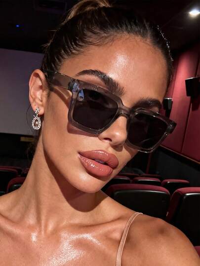 1 Pair Unisex Square Gray Fashionable Glasses, Suitable For Summer Beach Vacation, Parties, Music Festivals, Outdoor Travel And Beach Accessories, All-Match Business Casual Gift For Women In Autumn/Winter, Suitable For Summer Beach Vacation And Outdoor Travel