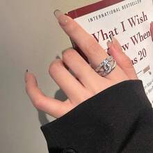 1枚时尚迷人奢华水钻戒指，新款时尚独特个性化女士戒指 - 鋯石交叉戒指 - 查看 4