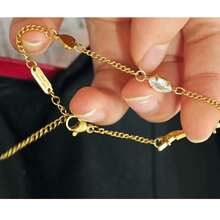 1 chiếc vòng tay ren vuông rỗng màu xanh bóng - Trang sức thời trang thanh lịch dành cho nữ - vòng tay chữ cái đính đá zircon - Xem 4