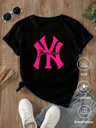 Camiseta de cuello redondo y mangas cortas de ropa fashion, fabricada en México, para la temporada primavera-verano 2025. Con estampado de dibujos animados, es un modelo de pareja, apta para usar tanto por dentro como por fuera, ideal para oficina y estilo casual, diseñada para hombres y mujeres, en unidad individual.