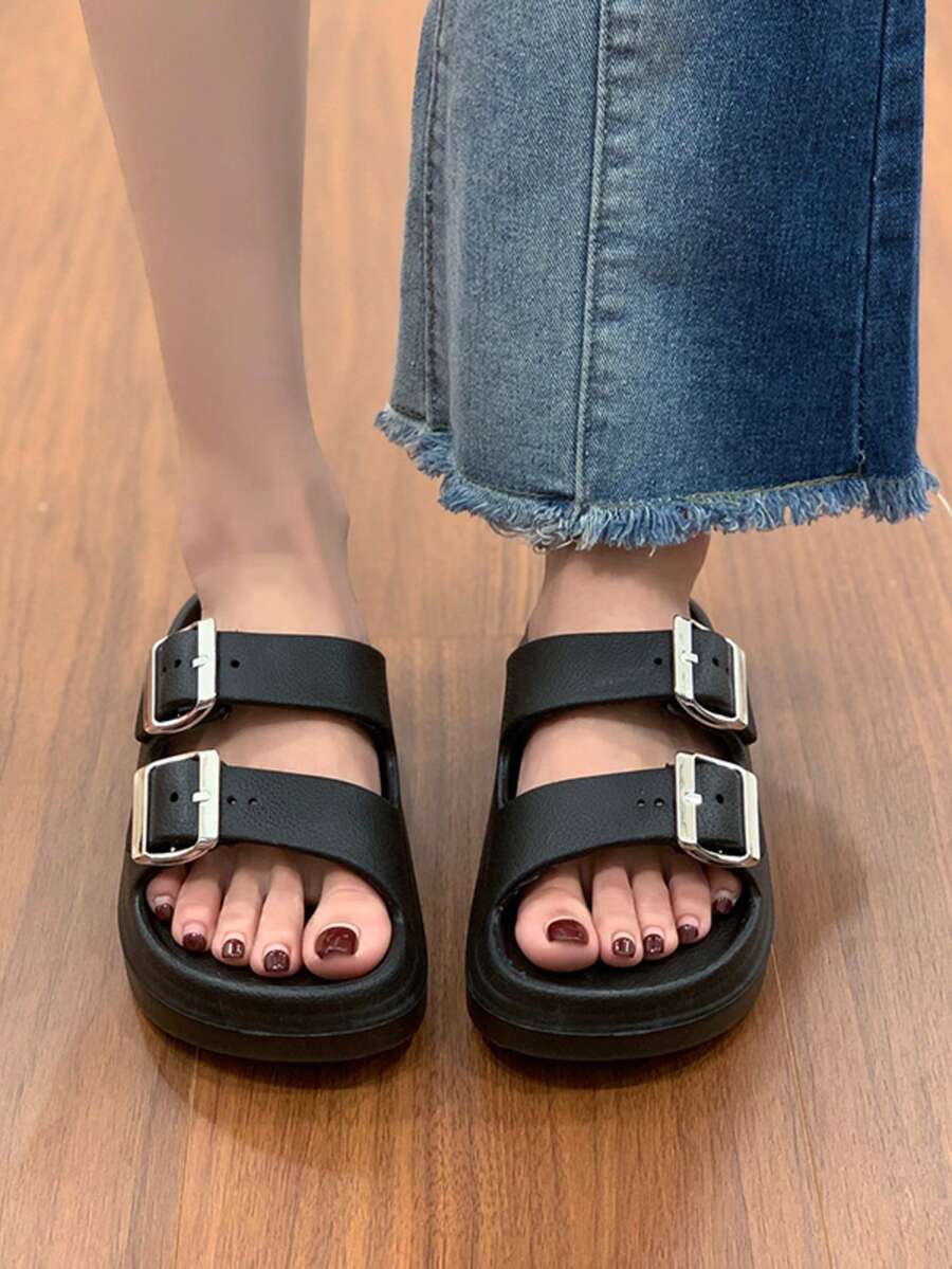 Sandal đế dày có khóa cài dành cho mùa hè đi biển - màu đen - Xem 1