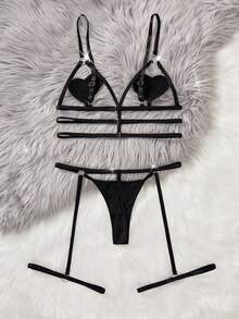 新款性感纯色镂空爱心女士内衣套装，可调节文胸、吊袜带和丁字裤，适合派对穿着 - 黑色 - 查看 2