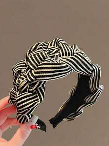 1pc Vintage Elegant Headband, Versatile Wide Striped Hair Clip, New Black And White Striped Hair Accessory For Women, Bangs And Flyaway Hair Clip, Classy Facial Wash Headband, Suitable For Daily Wear, Festivals, And Outings, Great Gift For Girls - 彩色 - 查看 2