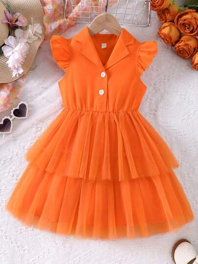 女童春夏西装领喇叭袖网纱连衣裙，多层荷叶边下摆，纽扣装饰，儿童时尚公主裙