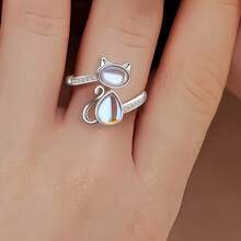 Anillo abierto ajustable con diseño de gato con piedra lunar, anillo de moda con forma de animal de piedra preciosa sintética minimalista - Plateado - Ver 3