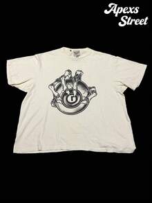 GALLERY  Music Lives On ATK Tee,100% Cotton Printed T-Shirt,Stylish Design, Men's Graphic T-Shirt, Minimalist Design, Vintage Casual Style, Hip-Hop Style. Suitable For Outdoor Leisure Activities, Family Gatherings, And Dinners With Friends. - 杏色 - 查看 2